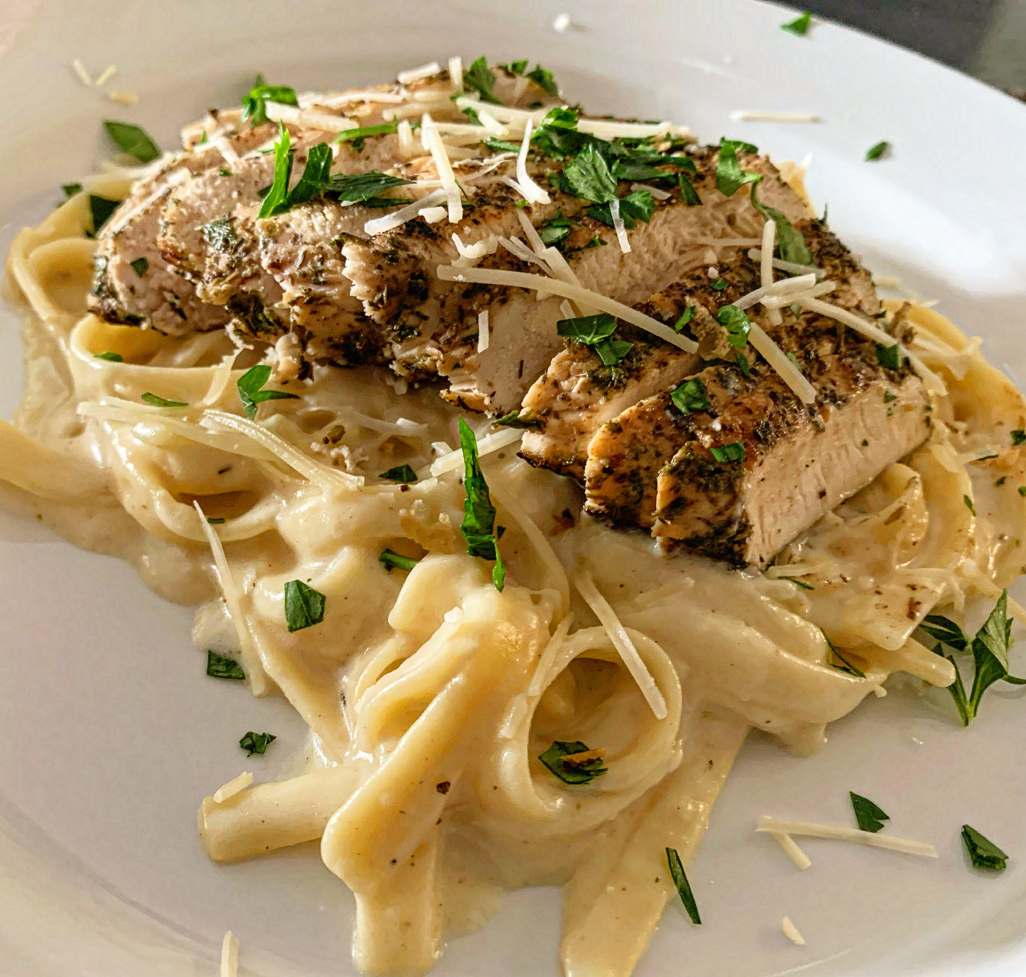 Chicken Alfredo w/ Fettuccine Alfredo